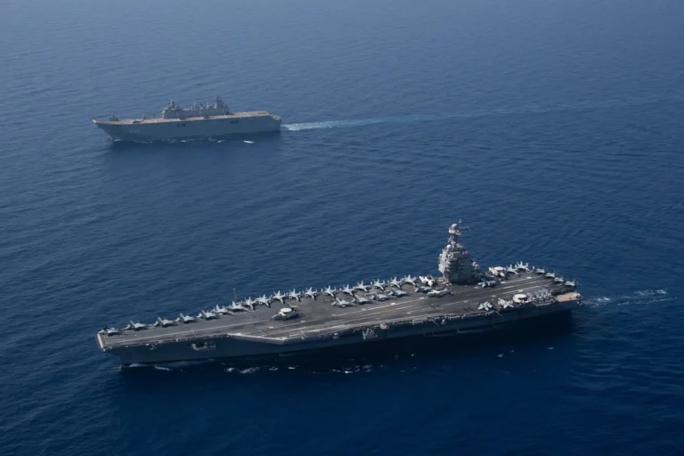 Tensão Máxima: EUA enviam o maior porta-aviões do mundo, USS Gerald R. Ford, para o Oriente Médio