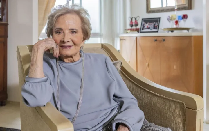 Glória Menezes, atriz brasileira que morreu aos 91 anos no Rio de Janeiro.