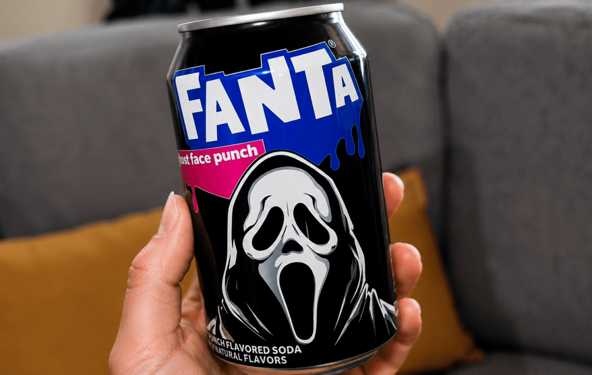 Ilustração de IA mostra lata da Fanta Ghost Face Punch, edição especial criada para a campanha de Halloween.