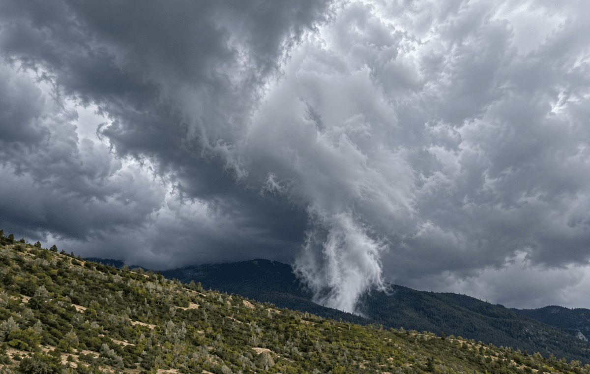 Tornado nas montanhas de Utah é confirmado perto de Farmington