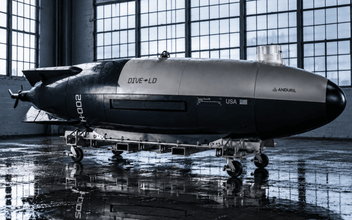Irã diz ter capturado drone submarino dos EUA no Estreito de Ormuz