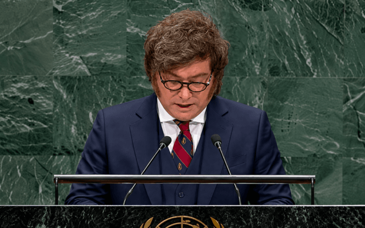 Milei chama ONU de “inútil” e volta a cobrar pelas Malvinas