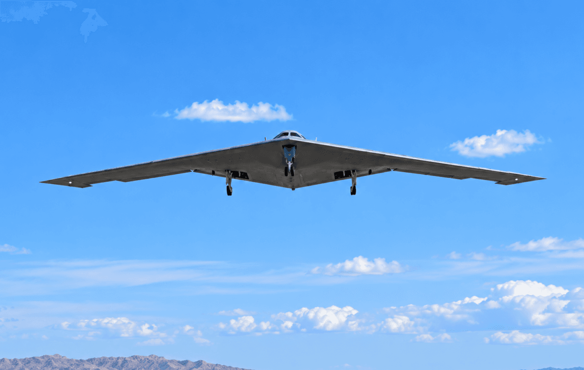 B-21 Raider realiza novos testes de voo na Califórnia