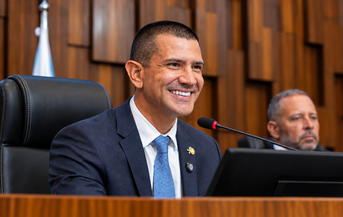 Douglas Ruas é eleito governador do RJ e prioriza segurança