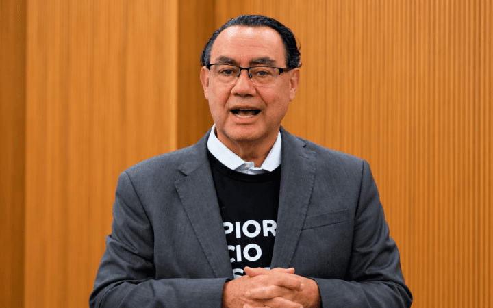 Augusto Cury apoia Flávio Bolsonaro após acordo